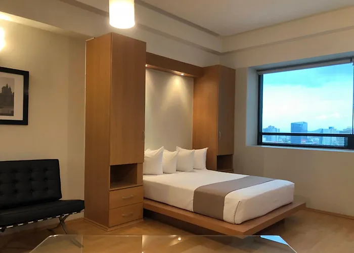 Capri Reforma 410 Aparthotel